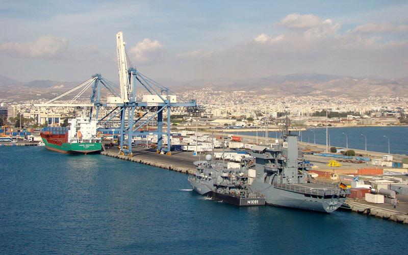 Λάρνακα και υδρογονάνθρακες. Του Χαράλαμπου Θεοπέμπτου Λάρνακα και υδρογονάνθρακες. Του Χαράλαμπου Θεοπέμπτου