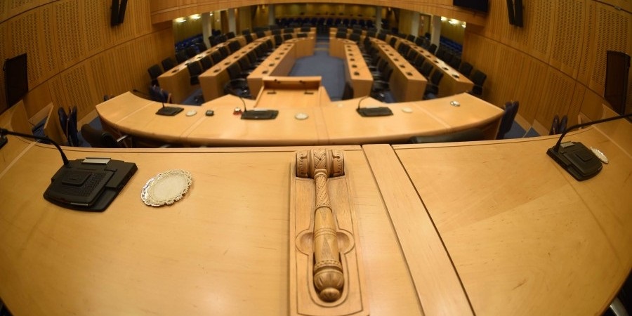 Η Βουλή από μέσα. Του Δημήτρη Μ. Δημητρίου