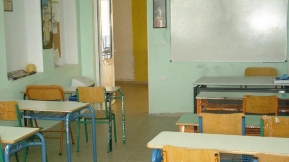 Να ανοίξουν τα Δημοτικά. Του Πέτρου Κλεάνθους Να ανοίξουν τα Δημοτικά. Του Πέτρου Κλεάνθους