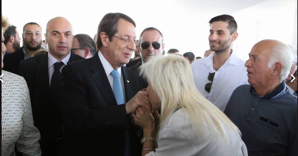 Πράγματα και θαύματα από τη «Συμμορία». Του Χρίστου Χριστοφίδη Πράγματα και θαύματα από τη «Συμμορία». Του Χρίστου Χριστοφίδη