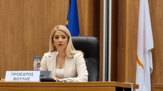 Αννίτα: Eπιτακτική η δημιουργία κλίματος για διαπραγματεύσεις