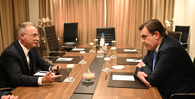 Gurupolitico: Μαργαρίτης Σχοινάς, επιεικώς απαράδεκτος! Gurupolitico: Μαργαρίτης Σχοινάς, επιεικώς απαράδεκτος!