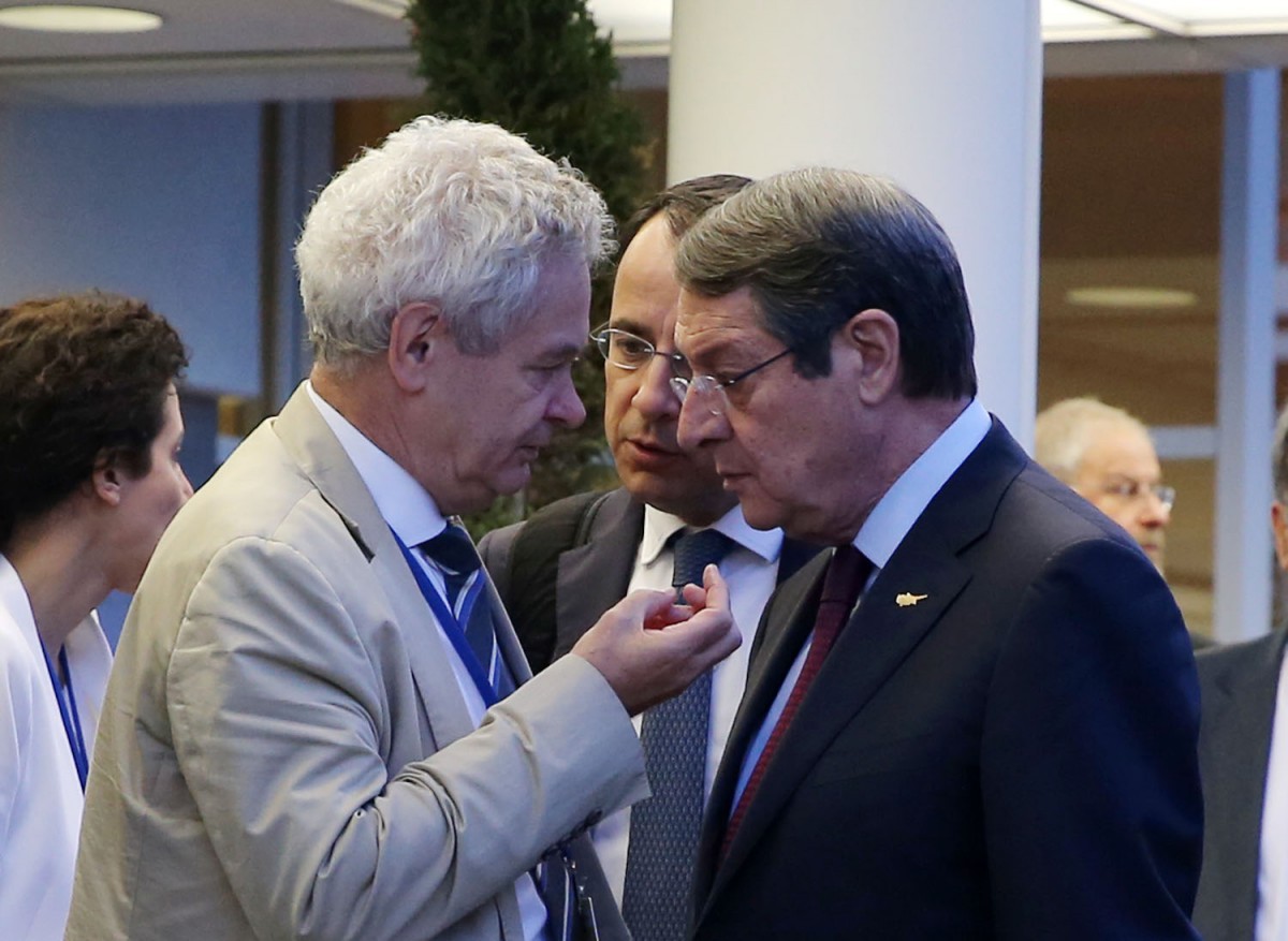 GuruPolitico: «Σύντροφοι» στα χαρακώματα…. GuruPolitico: «Σύντροφοι» στα χαρακώματα….