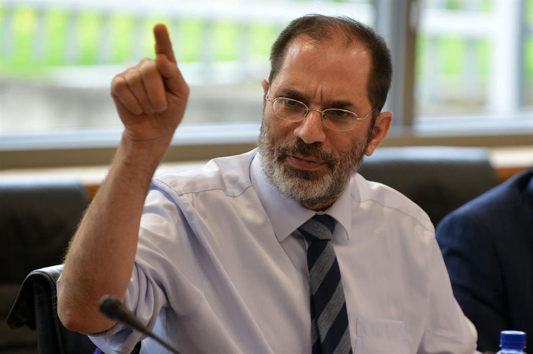 GuruPolitico: Υπάρχει κι άλλη οδός…